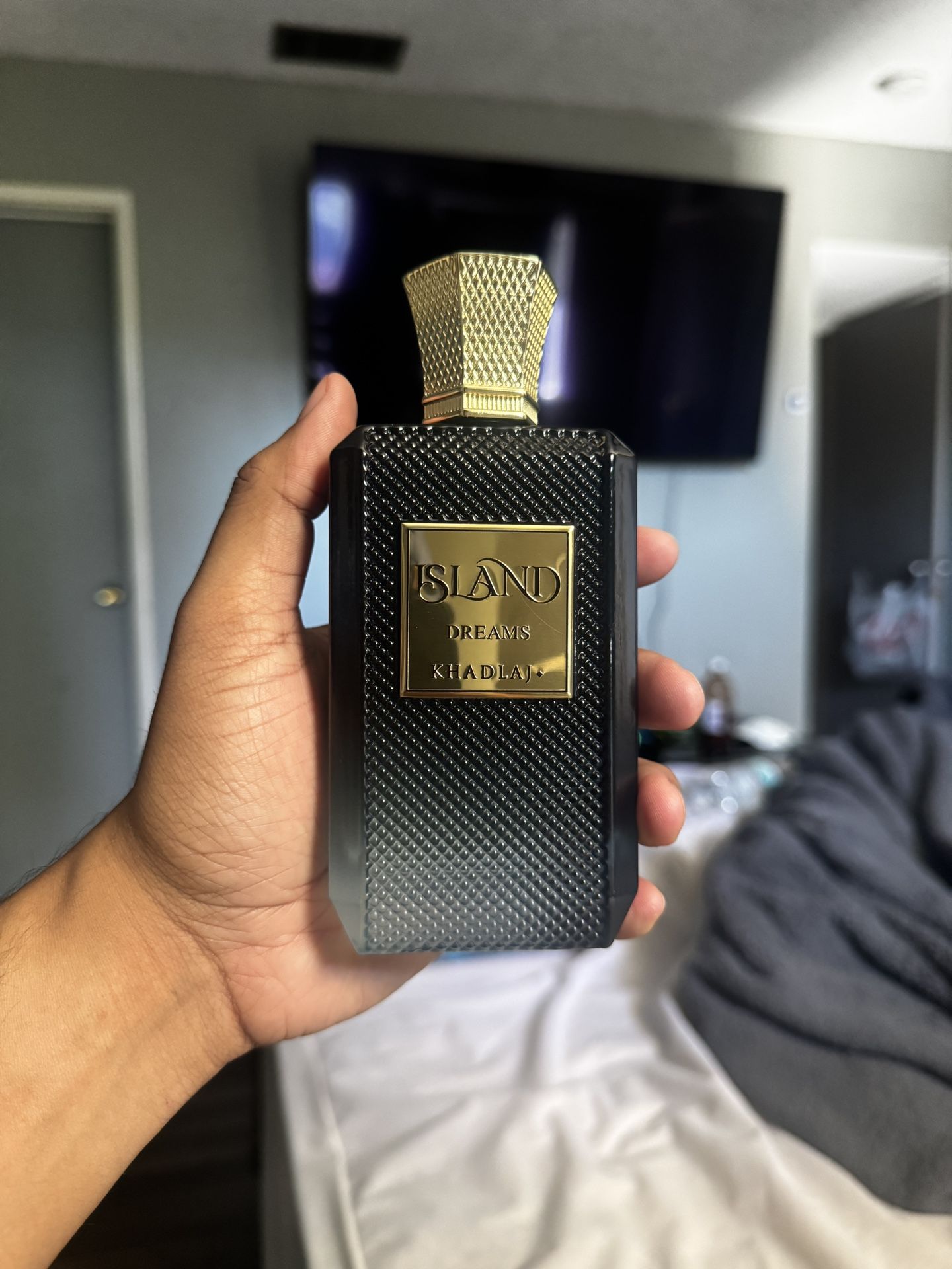 Khadlaj Island Dreams Edp Cologne / Perfume 