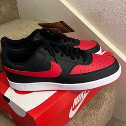 MENS NIKE COURT VISION LO SHOES NEW BLACK & RED SZ 11 OR 11.5