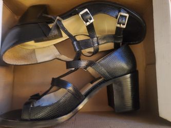 SHOES WOMENS KENNETH COLE SZ 8