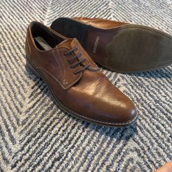 Madden Men’s Dress Shoes Size 11 – Slip-On Elastic Laces, Worn Condition