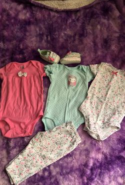 Carters Baby Set