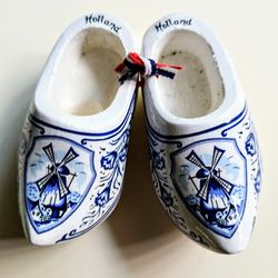 Holland Shoes