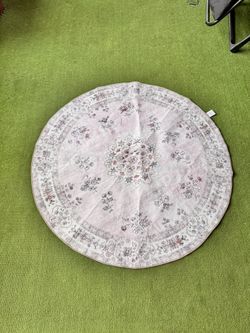 Round Area Rug $30 Each 