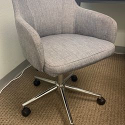 UPHOLSTERED HOME DESK CHAIR