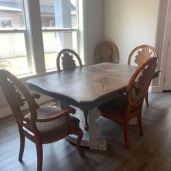 Kitchen Table And Chairs 