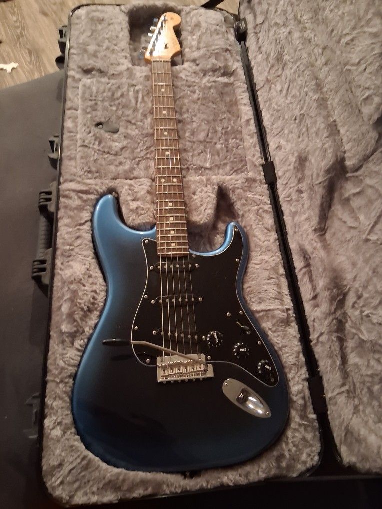 American FENDER STRATACASTER PRO II DARK KNIGHT 