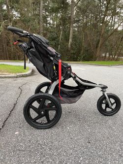 Bob car seat, stroller and stroller car seat attachment (se habla español)