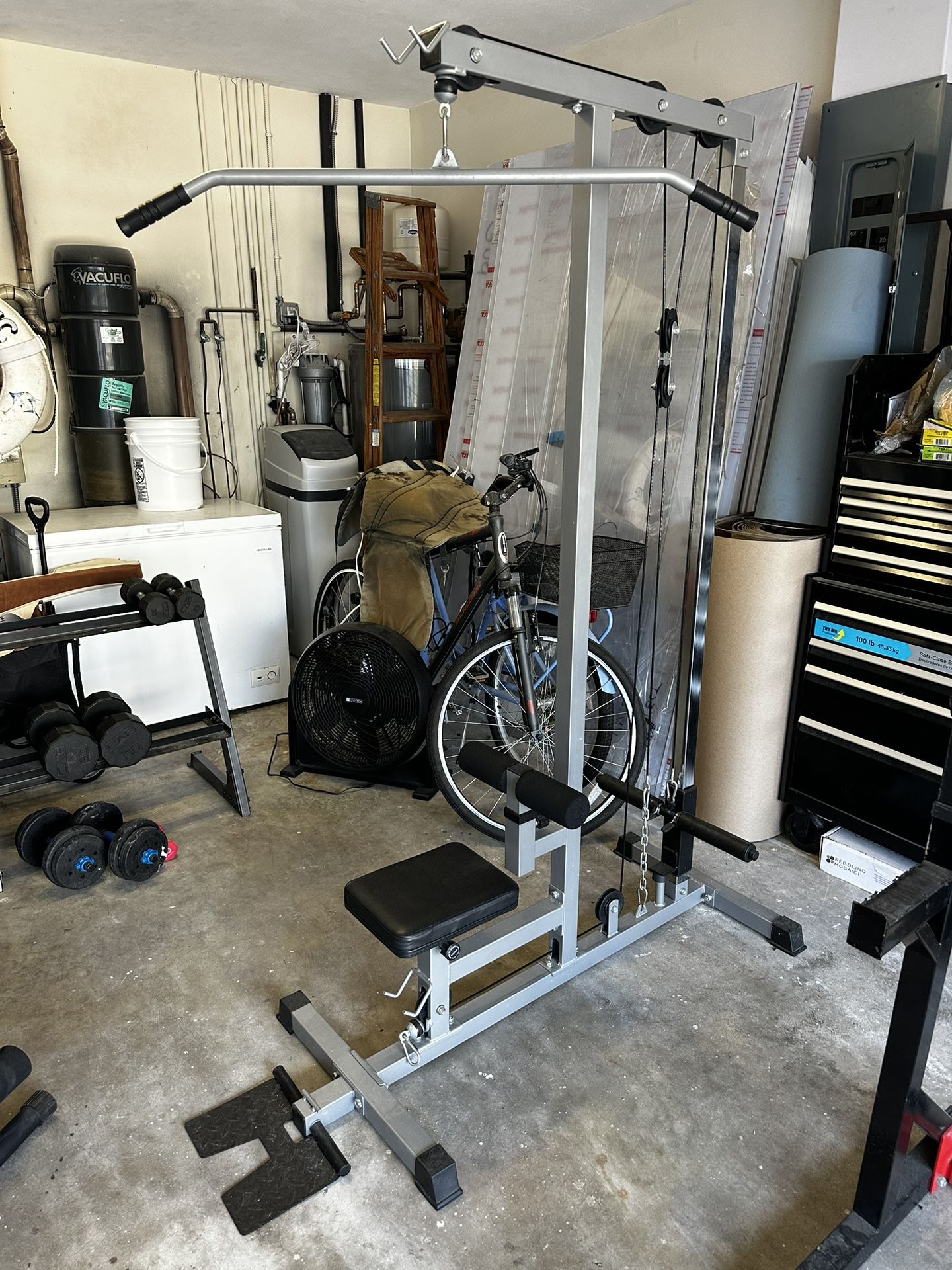 Lat Pull Down Machine/ Row