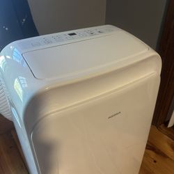 Insignia Portable Air Conditioner- Used 1 Wk!