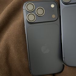 Apple iPhone 17 Pro Blue 256GB Unlocked – 2 Options (Sealed / Open Box)