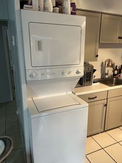 GE Stacked Washer Dryer