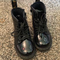 Dr Martens 1460 Patent Leather 7 U.S. Size Toddler Shiny Boots