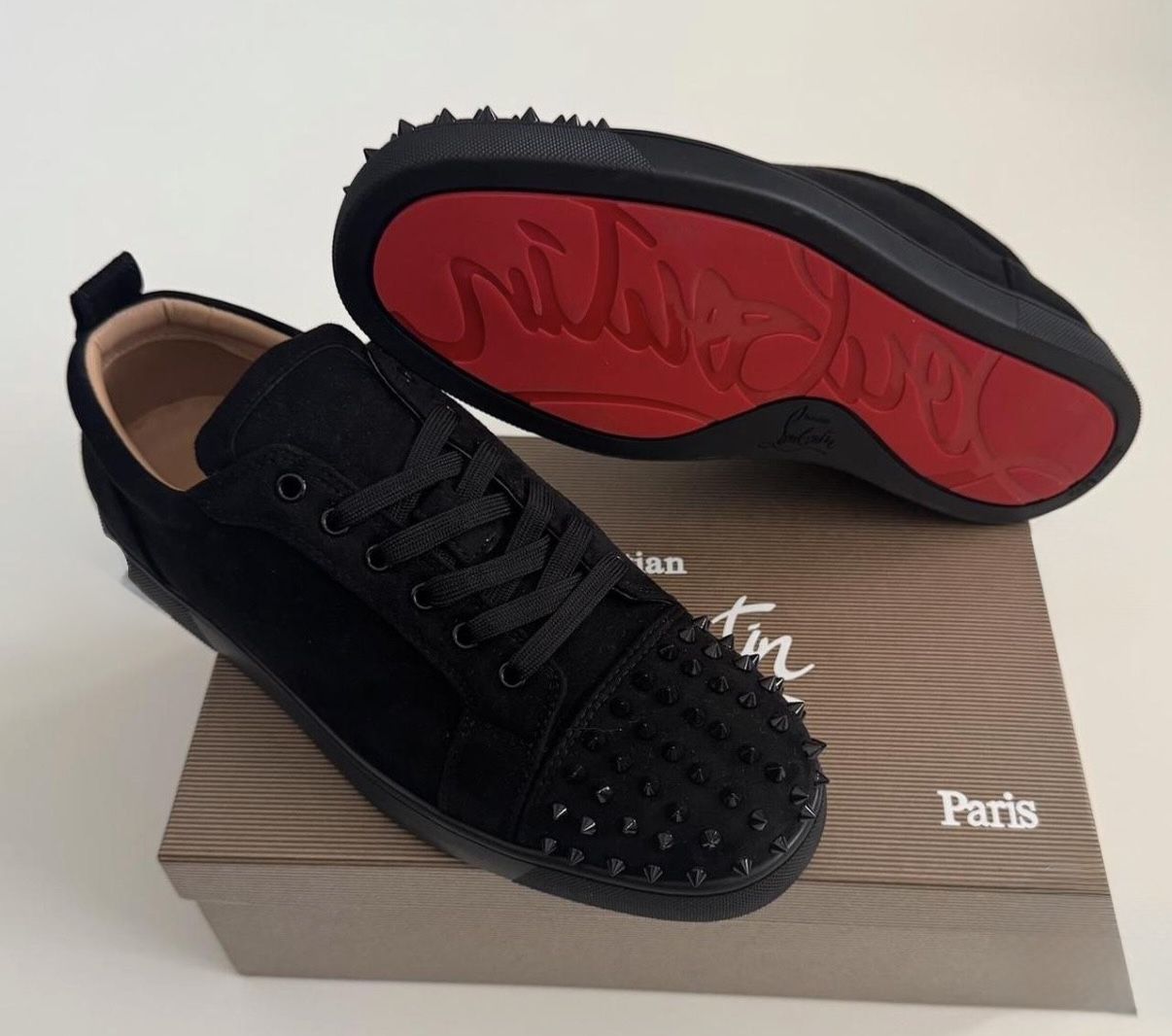 Size 39 Euro Christian Loubitons 