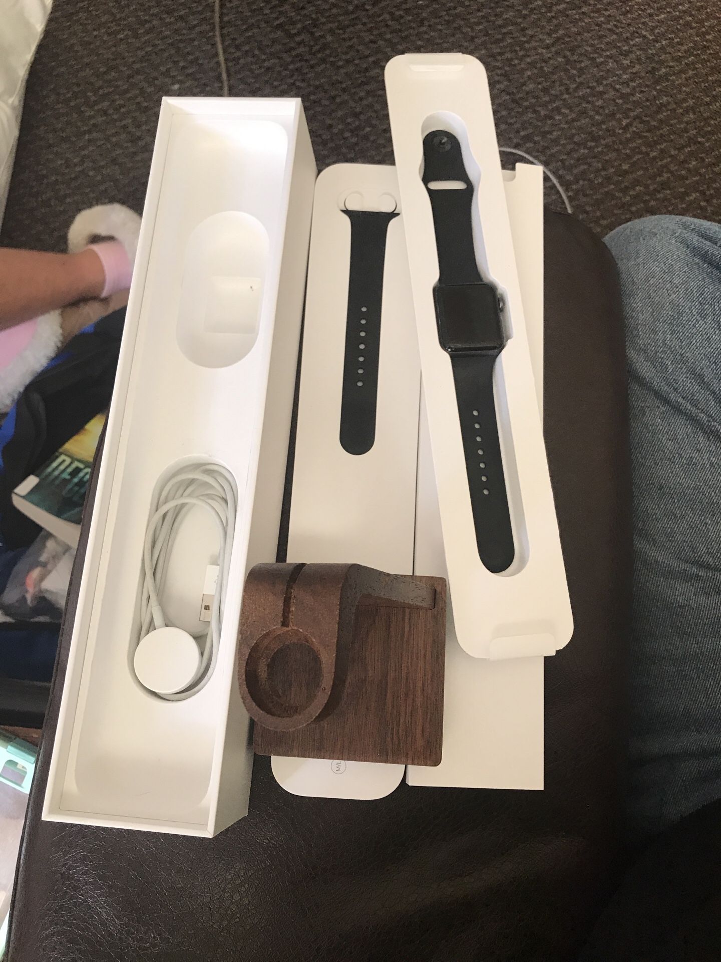 Apple Watch series 3 +GPS 38mm space gray