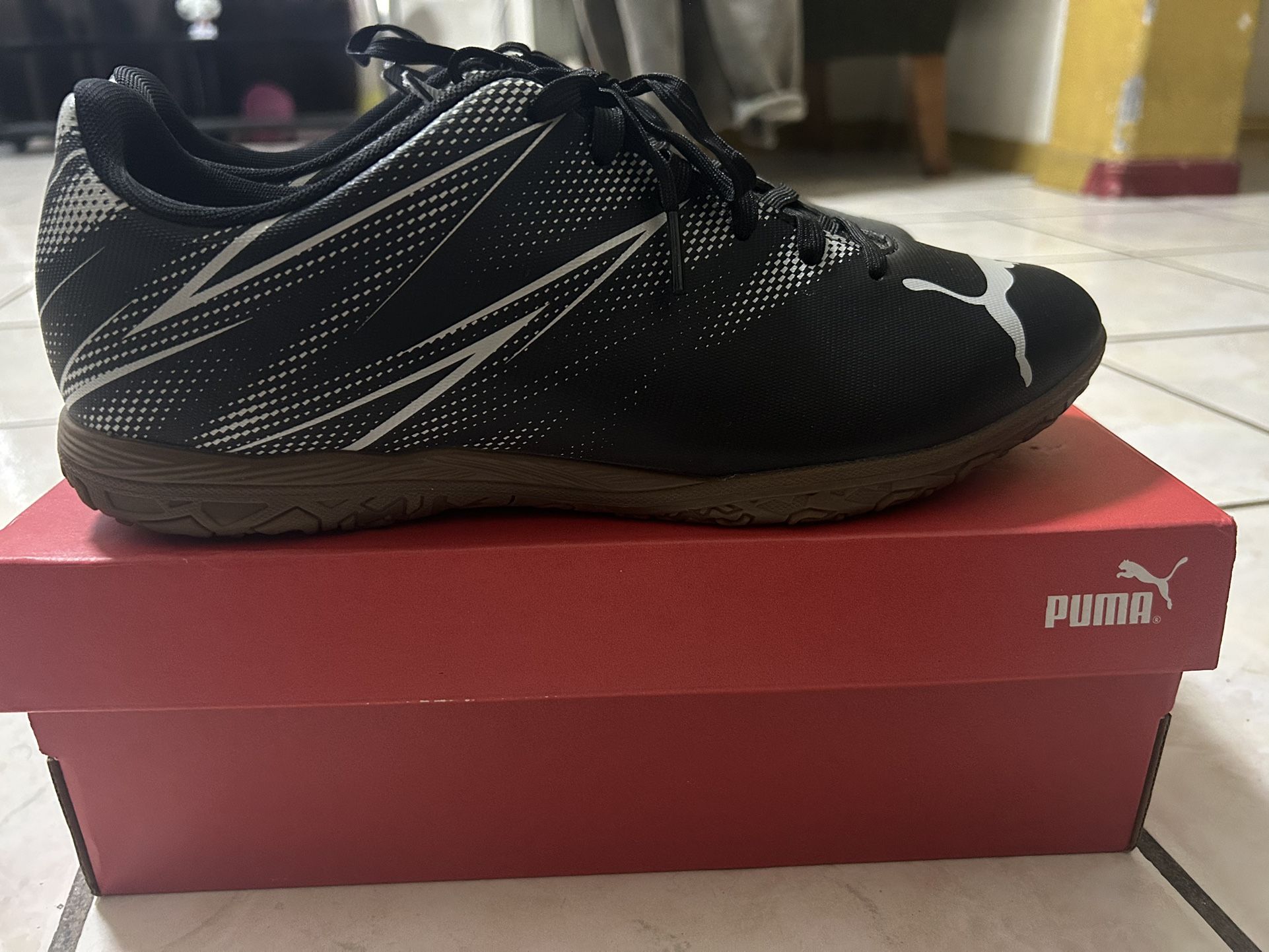 Puma Indoor Soccer Shoes