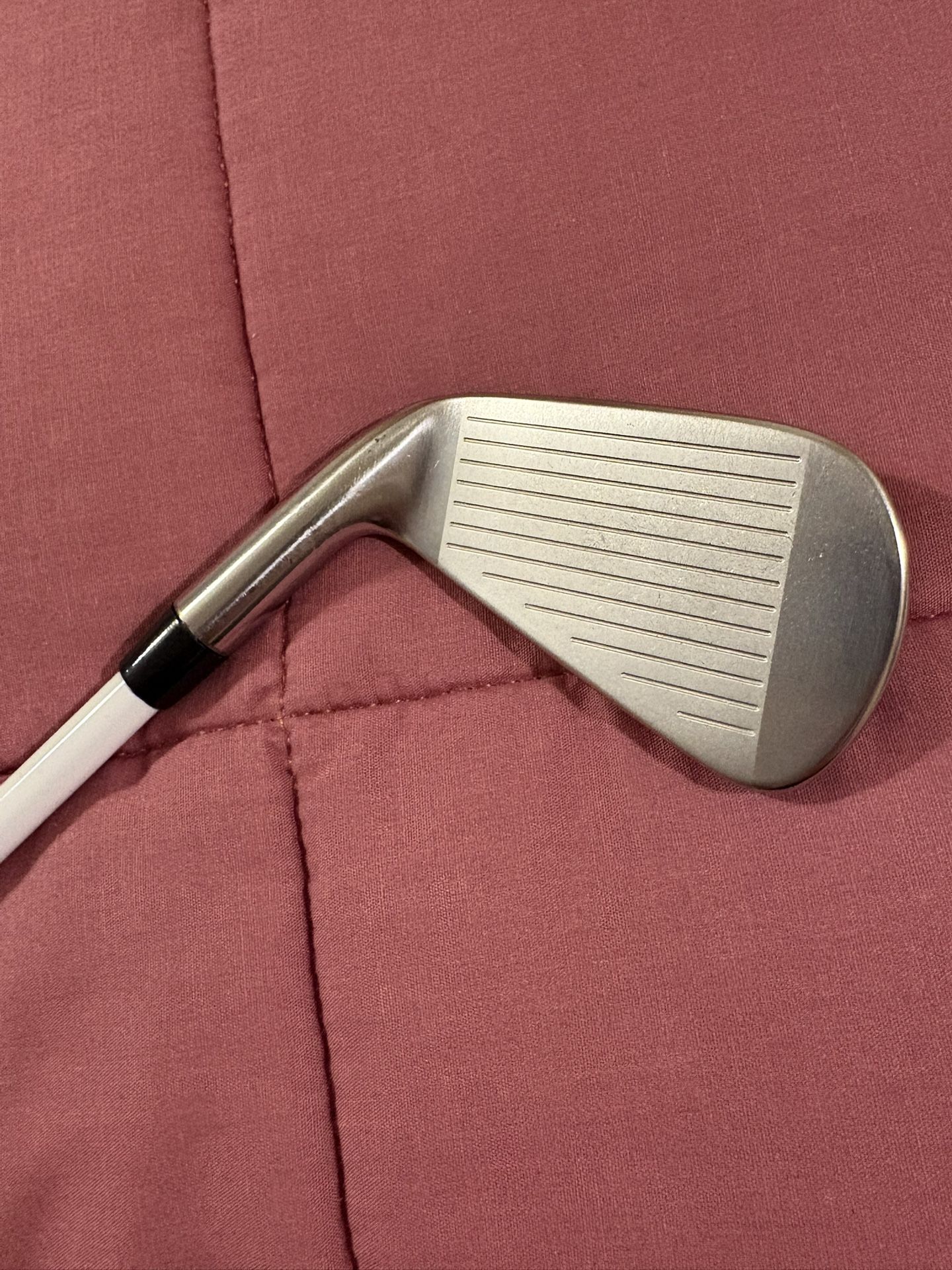 Titleist U500 4 Iron Standard Length Right Handed Fujikura Atmos HB Tour  Spec 9X Shaft Golf