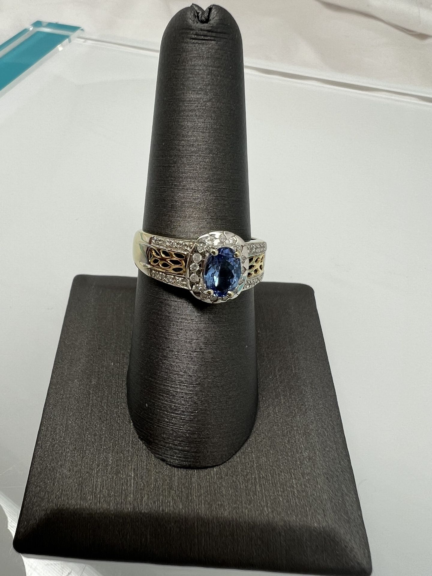Light Blue Diamond Stone Ring 14k