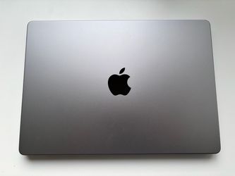 MacBook Pro M1 Pro 14” 512gb (Late 2021) 8-Core CPU and 14-Core GPU