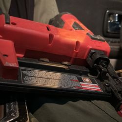 Milwaukee Finish Nailer Lightly Used