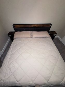 Industrial Platform King Bed Frame with Mattress &  Nightstands