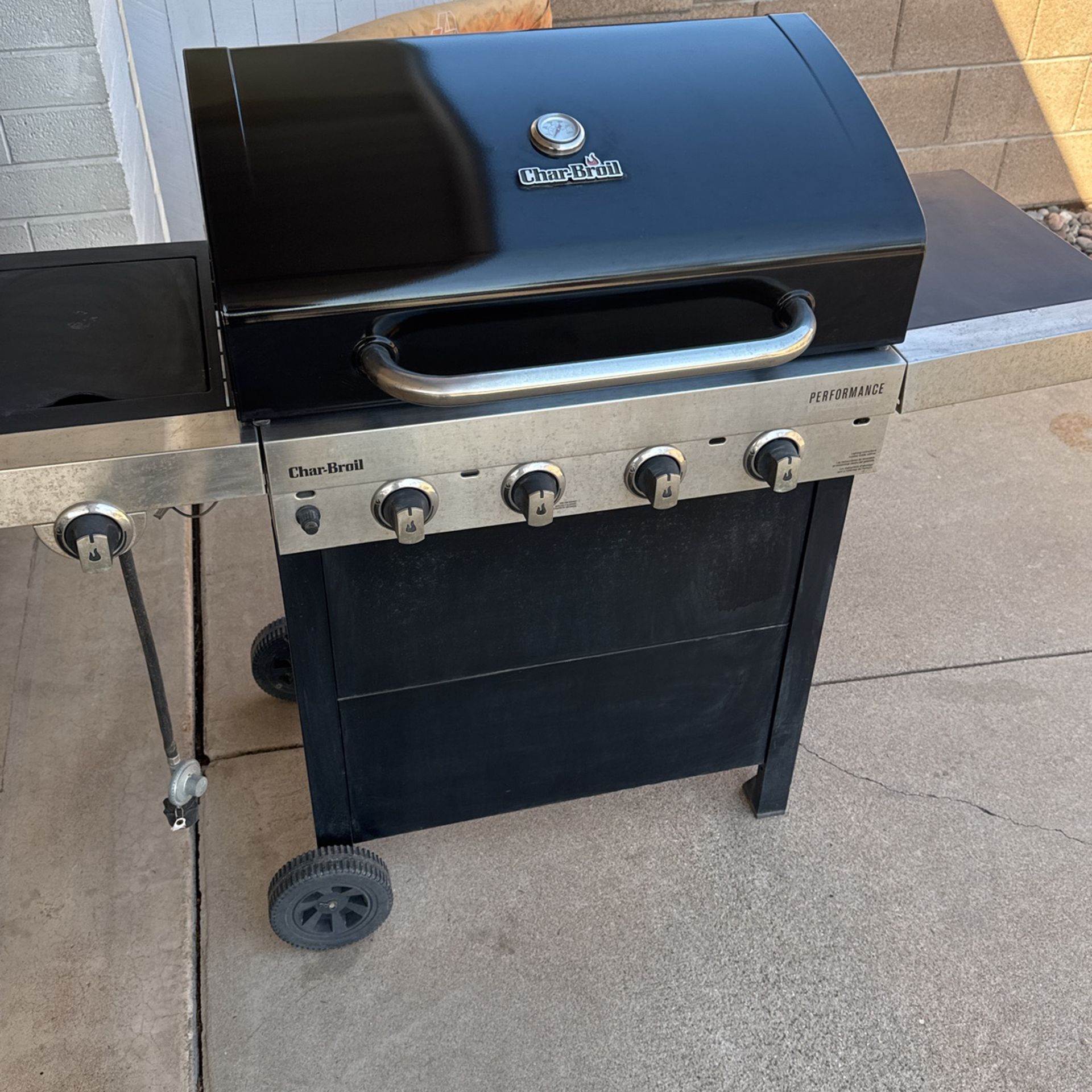 Charbroil Grill