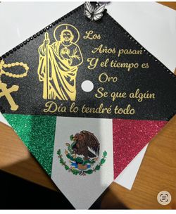 Cap topper ( Adorno para gorro de graduación