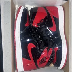 Air Jordan 1 Retro High OG Patent Bred