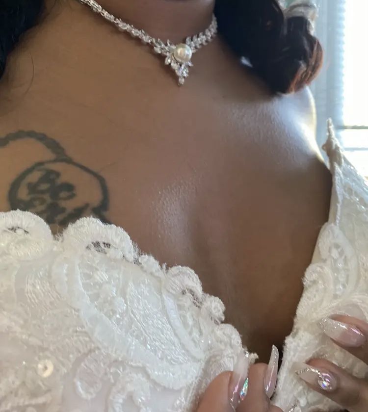 White Wedding/Prom Dress