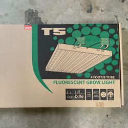 Agrobrite T5 432W 4ft 8-Tube Fixture with Lamps ( Grow Lamps )