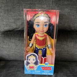 Wonder Woman Doll Dc “New”