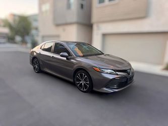 2018 Toyota Camry Hybrid