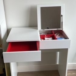White Vanity/Desk