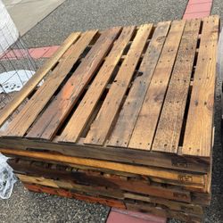 Wood Pallets-free