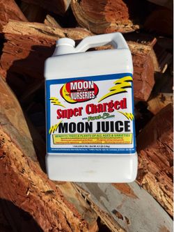 Moon Juice / Plant Juice - Moon Valley