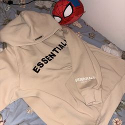 Essentials hoddie