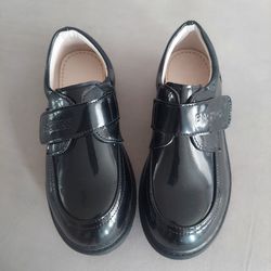 Unisex Black shoes