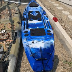 Reel Yaks Pedal Drive Kayak for Sale in Portland, OR - OfferUp