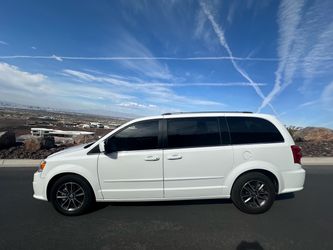 Dodge Grand Caravan SXT 2017