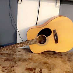 Acoustic Guitar For sale
