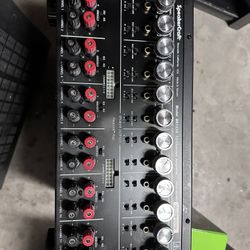 SpeakerCraft Amplifier