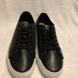 SPERRY SHOES