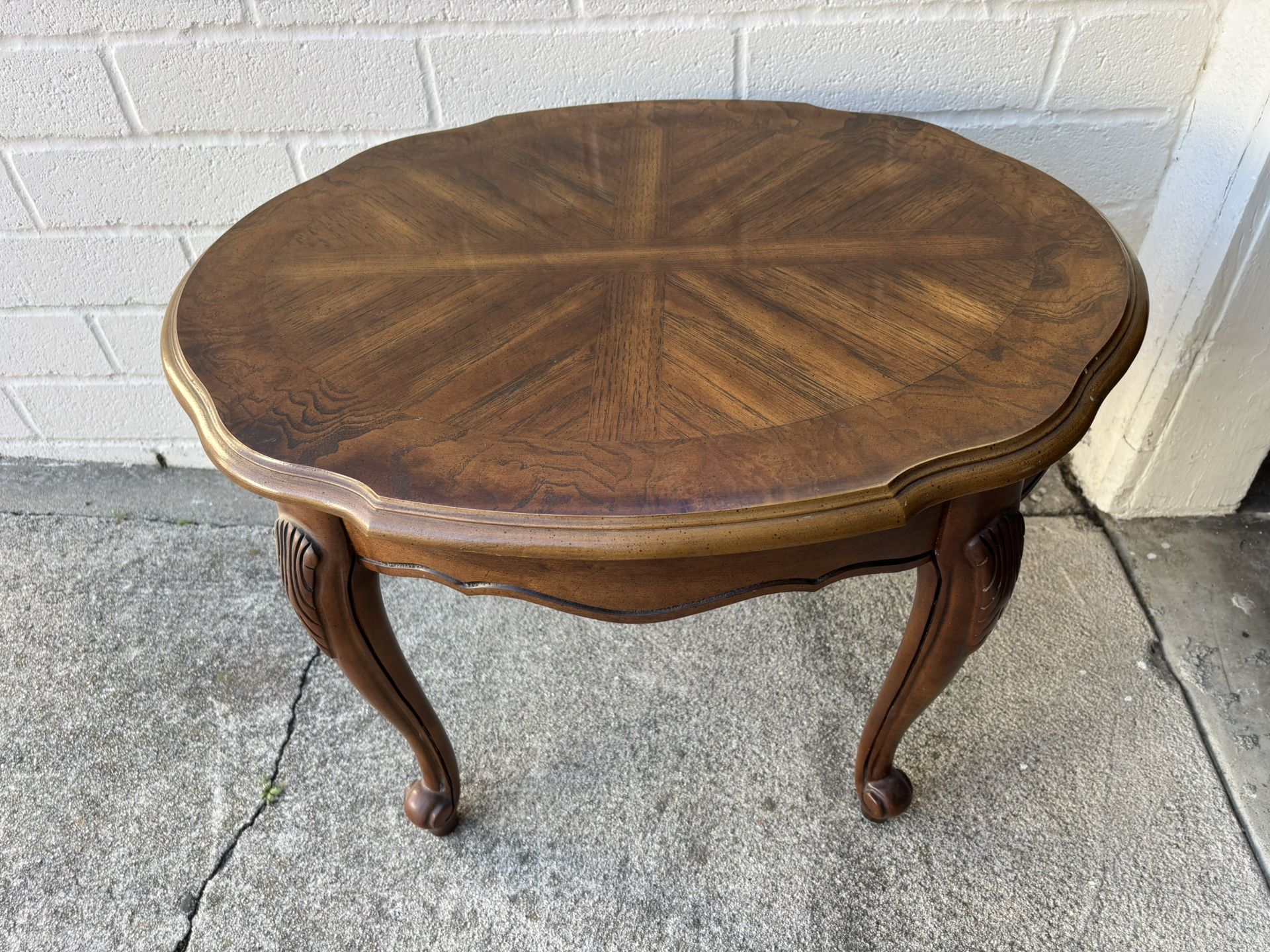 French Provincial style oval side / end table