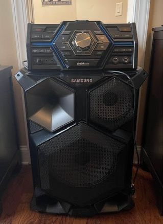 Samsung MX-JS8000 (Giga Sound System) Discontinued