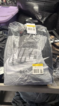 Nike hoodie size small