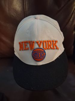 New York Knicks Snapback Hat