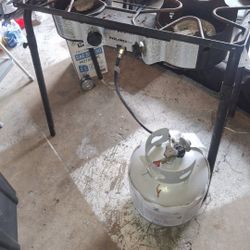 Campaign Stove and Gas Tank 