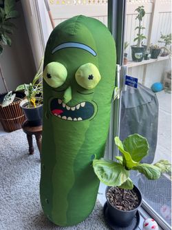 Pickle Rick (4ft)