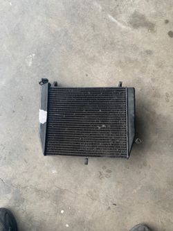 R1 radiator