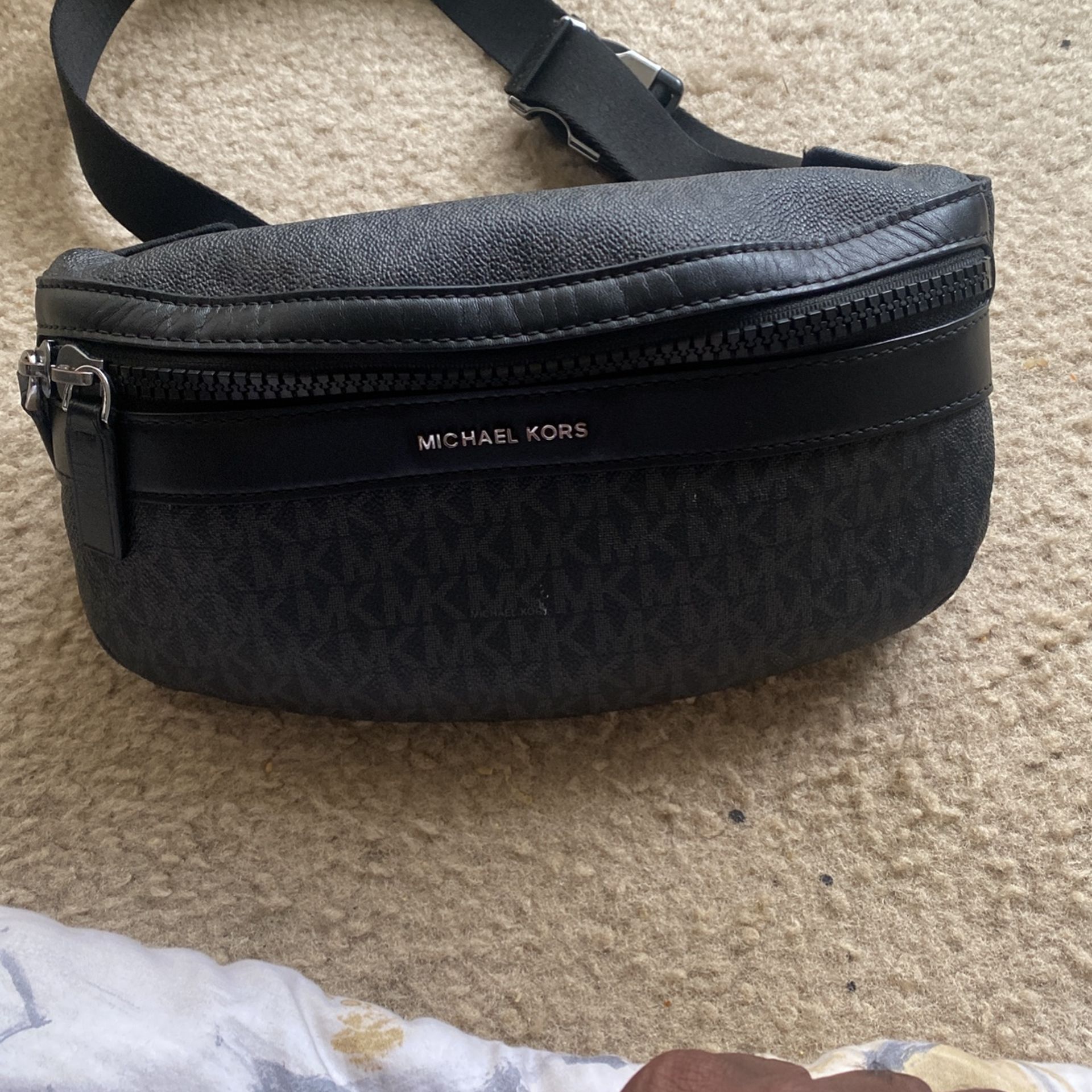 Michael Kors Men’s Fanny Pack