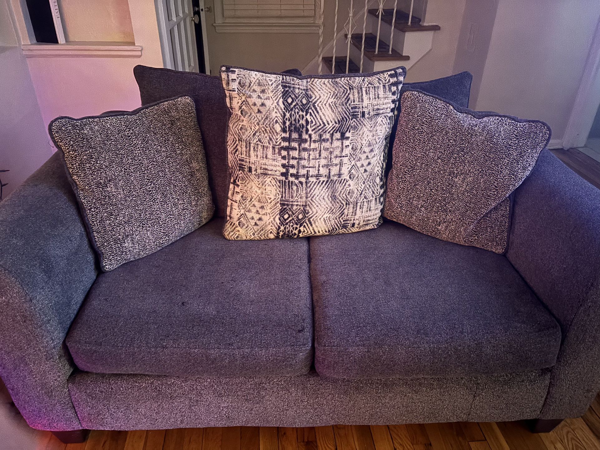 Loveseat & Sofa